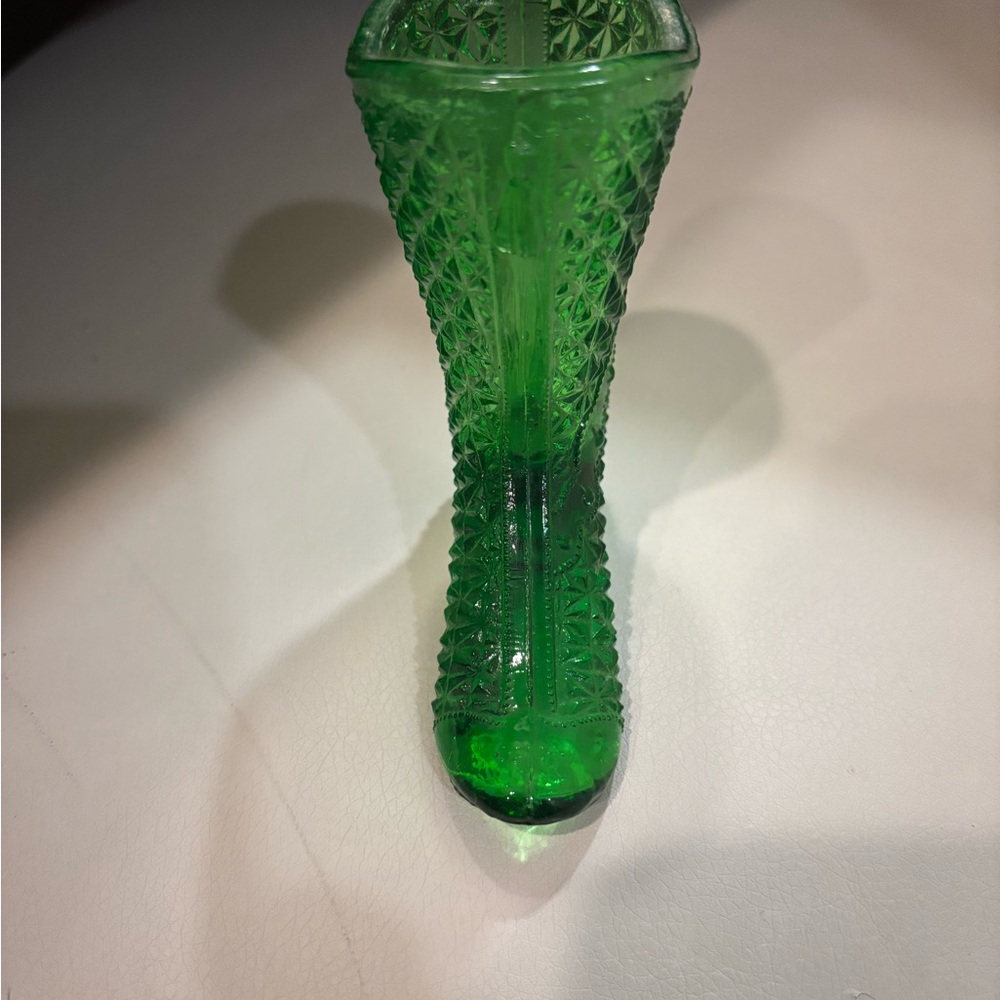 VINTAGE FENTON GLASS GREEN DAISY & BUTTON BOOT SHOE - Picture 2 of 6